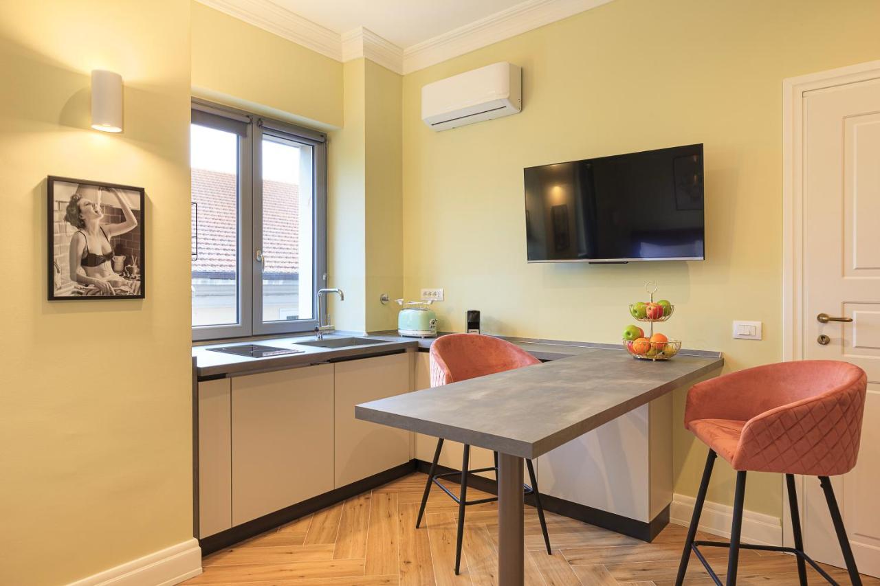 Leopoldo Apartment Baveno Luaran gambar