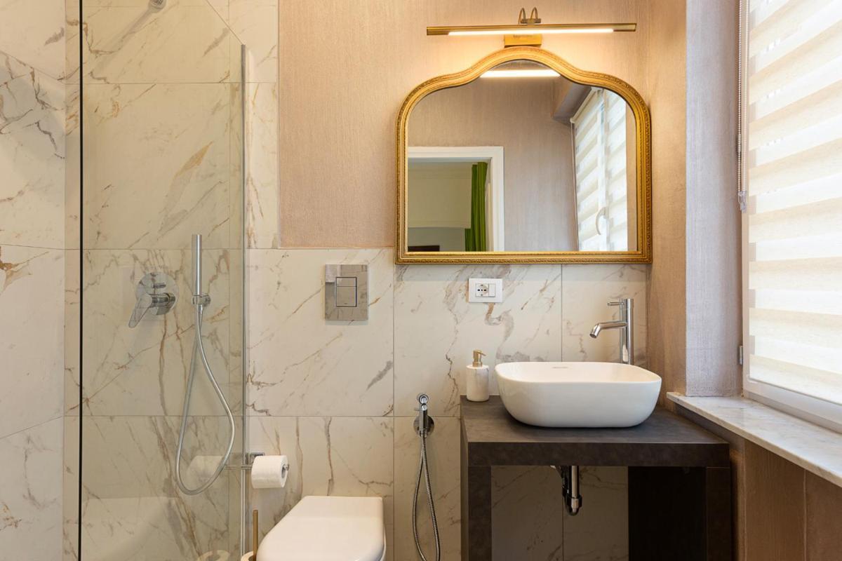Leopoldo Apartment Baveno Luaran gambar